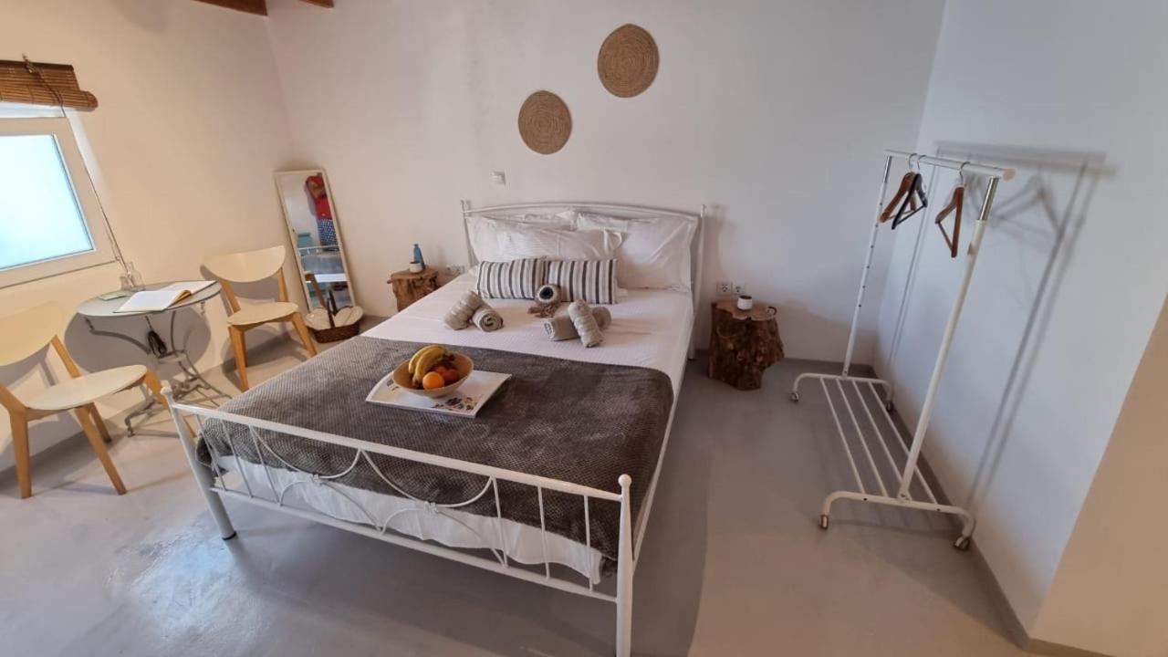 Mykonian Studio Angelo Apartment